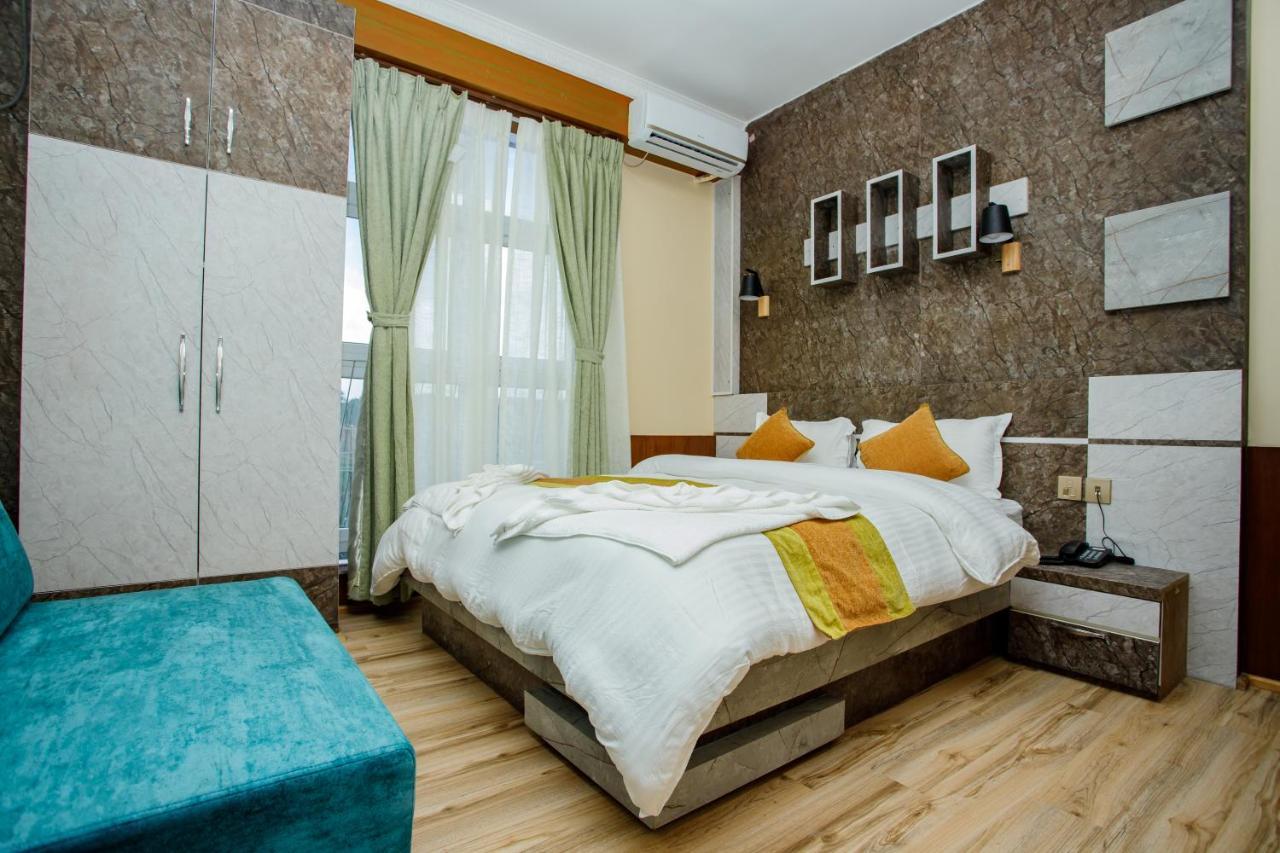 Gauri Shankar Hotel 纳加阔特 外观 照片