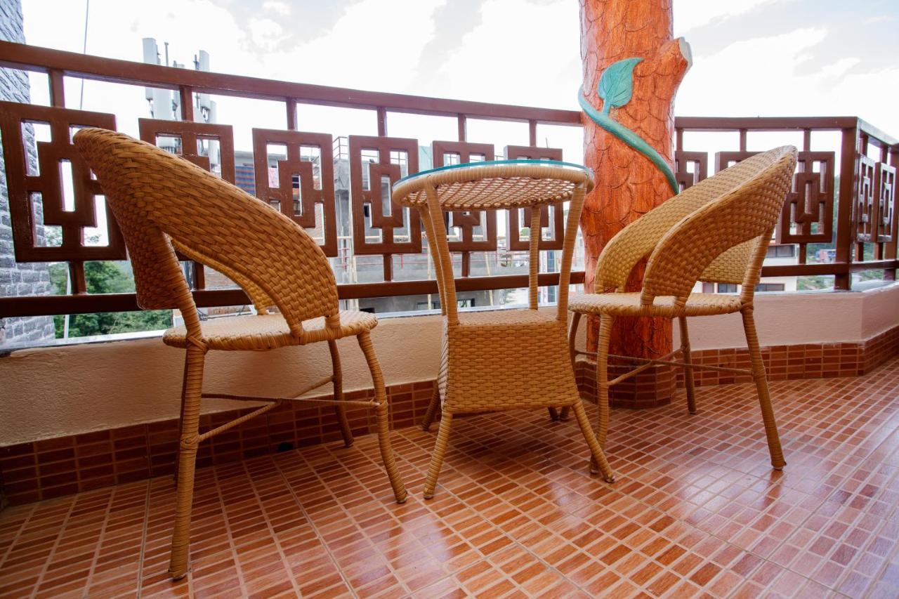 Gauri Shankar Hotel 纳加阔特 外观 照片